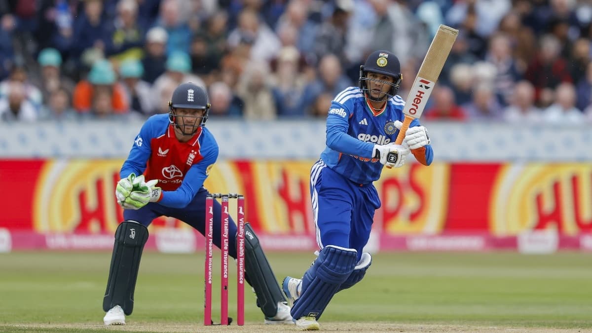 अभिषेक शर्मा ने रच दिया इतिहास, T20I में बनाया छक्कों का 'महारिकॉर्ड', इस धुरंधर को पीछे छोड़ा