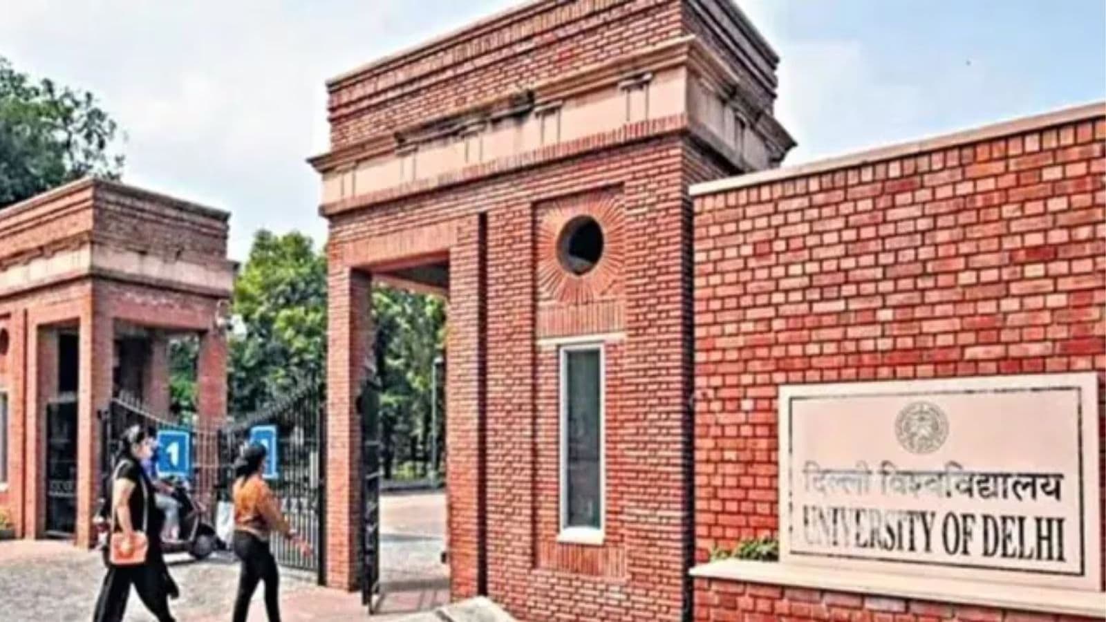 Court directs FIR against two DU assistant professors over publication fraud