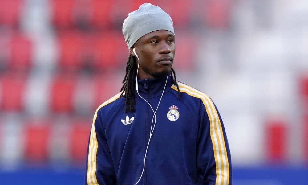 Mourinho set to inform Real Madrid midfield star he will not have a major role - report