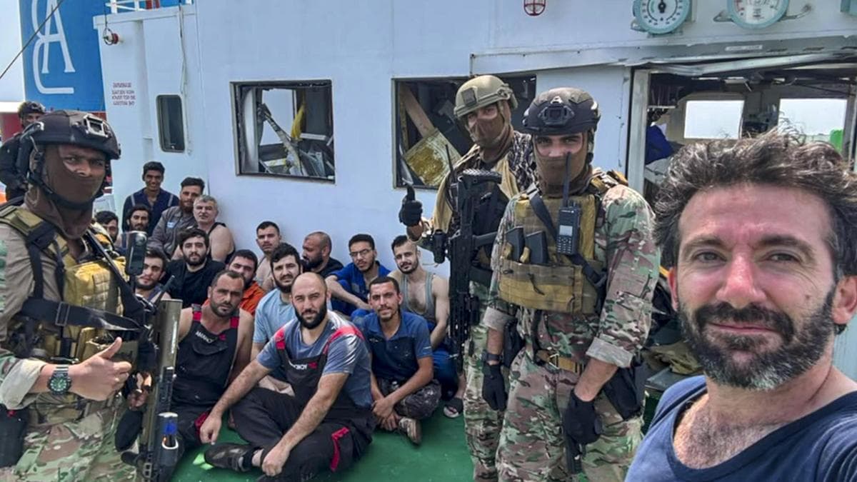Indian Navy foils piracy attempt in Gulf of Aden; three ships remain in captivity, IMO warns